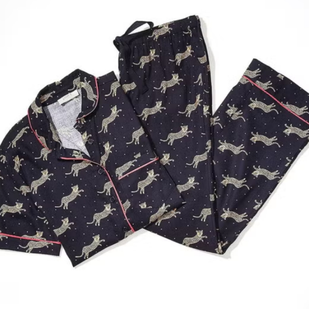 LOFT sz Medium NEW W TAG!Navy Blue Pink trim pajama pants shirt set 🐆 Leopards